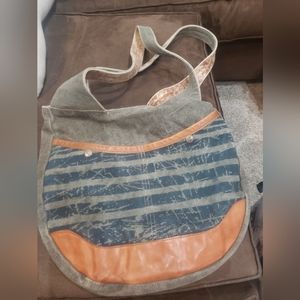 Mona b canvas Shoulder bag